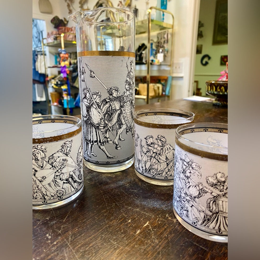 Mid century glass pitcher with 2 matching glasses